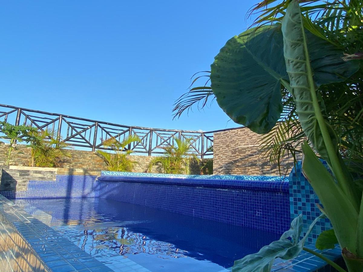 Hotel Suites La Roca Cancún Exterior foto